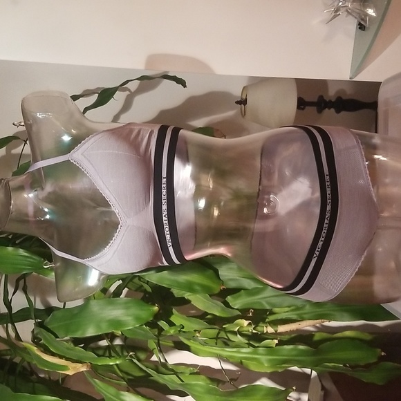 Victoria's Secret Other - ❤Victoria Secret Seamless Racerback w/Lace T Back Bralette & Brief - Size S